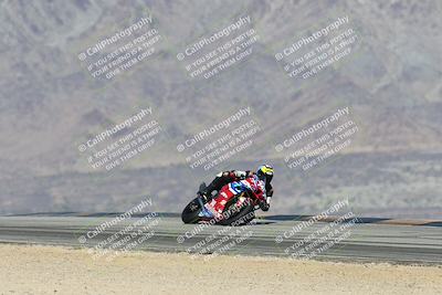 media/Dec-07-2025-CVMA (Sun) [[3e7d2de5dc]]/Race 6-The Shootout/